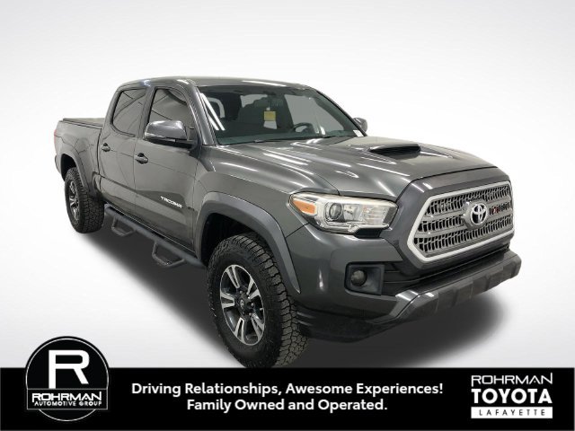 Used 2016 Toyota Tacoma TRD Sport w/ Towing Package AWD/4WD image 9