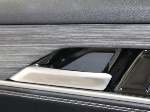 Used 2023 Jeep Wagoneer Series II image 43