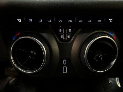 Used 2020 Chevrolet Blazer LT w/ Midnight/Sport Edition image 10