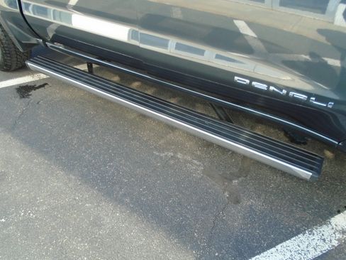 Used 2019 GMC Sierra 1500 Denali w/ Technology Package image 29