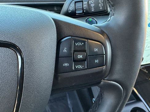 Used 2021 Ford Mustang Mach-E Select w/ Comfort/Appearance Package image 25