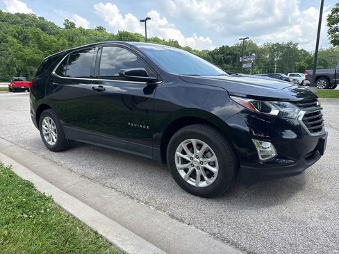 Used 2020 Chevrolet Equinox LT AWD/4WD image 3