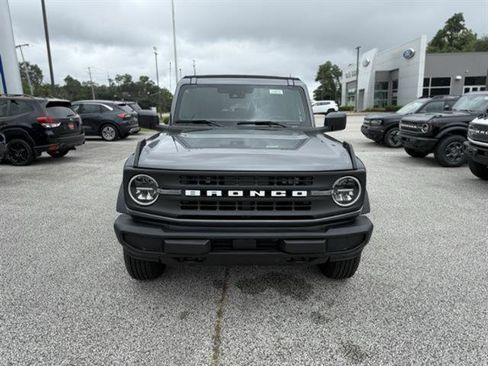 New 2025 Ford Bronco 4-Door image 12