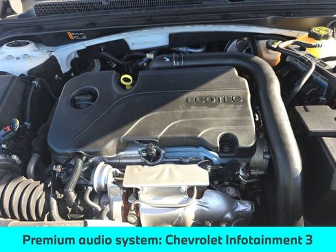Used 2022 Chevrolet Malibu RS FWD image 6