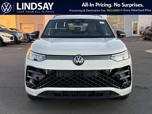 New 2026 Volkswagen Tiguan SE R-Line AWD/4WD image 7