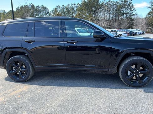 New 2026 Jeep Grand Cherokee L Limited image 7