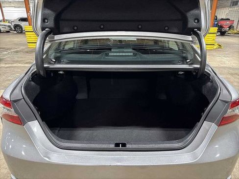 Certified 2019 Toyota Camry XSE image 11