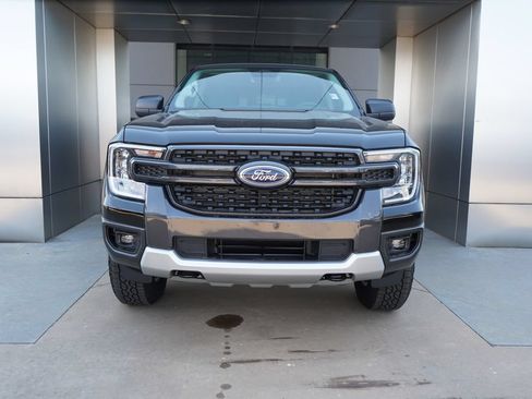 New 2026 Ford Ranger XLT w/ FX4 Off-Road Package AWD/4WD image 4