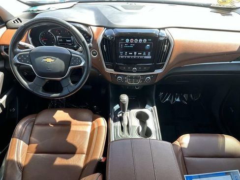 Used 2019 Chevrolet Traverse High Country image 15