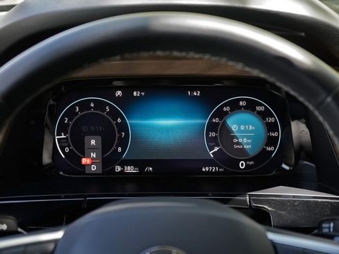 Used 2024 Volkswagen Atlas SE FWD image 20