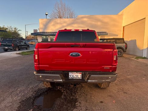 Certified 2022 Ford F150 XLT w/ Equipment Group 302A High image 4