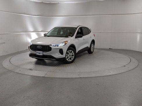 New 2026 Ford Escape Active image 6