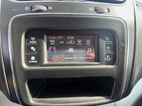 Used 2016 Dodge Journey SE w/ Flexible Seating Group FWD image 15