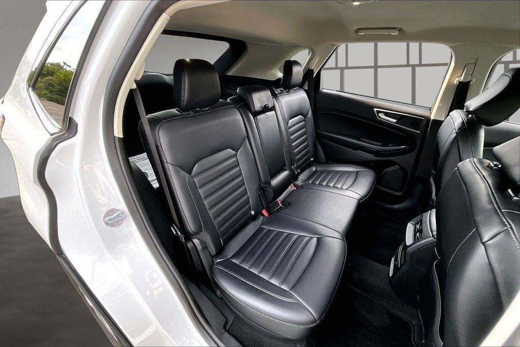 Used 2024 Ford Edge SEL AWD/4WD image 27