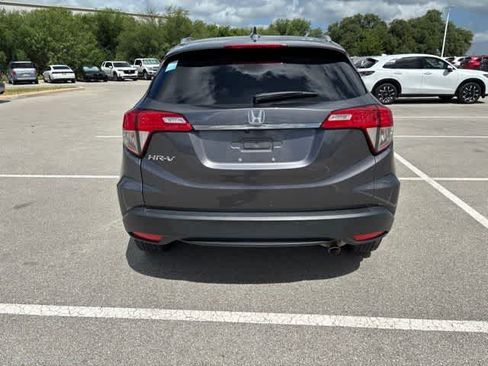 Used 2021 Honda HR-V EX-L image 4