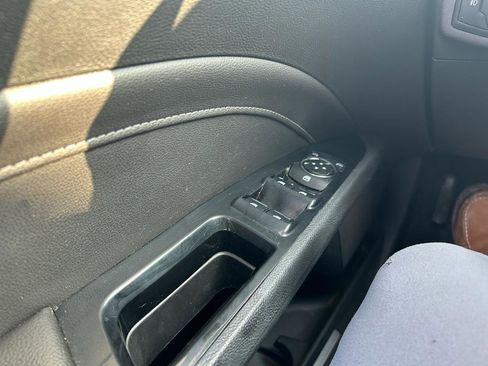 Used 2013 Ford Fusion Titanium w/ Titanium Driver Assist Pkg image 25