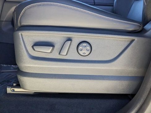 New 2026 Nissan Armada Platinum image 10