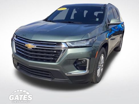 Used 2023 Chevrolet Traverse LT w/ LPO, Floor Liner Package AWD/4WD image 5