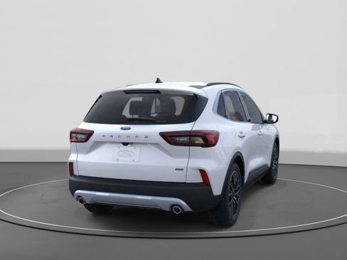 New 2025 Ford Escape SE w/ PHEV Premium Package FWD image 8