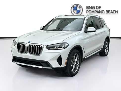 Used 2023 BMW X3 sDrive30i w/ Premium Package RWD image 3