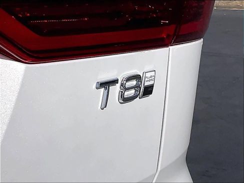 New 2026 Volvo XC60 T8 Ultra w/ Climate Package AWD/4WD image 26