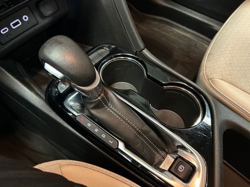 Used 2023 Buick Encore GX Select w/ Safety Package II image 23