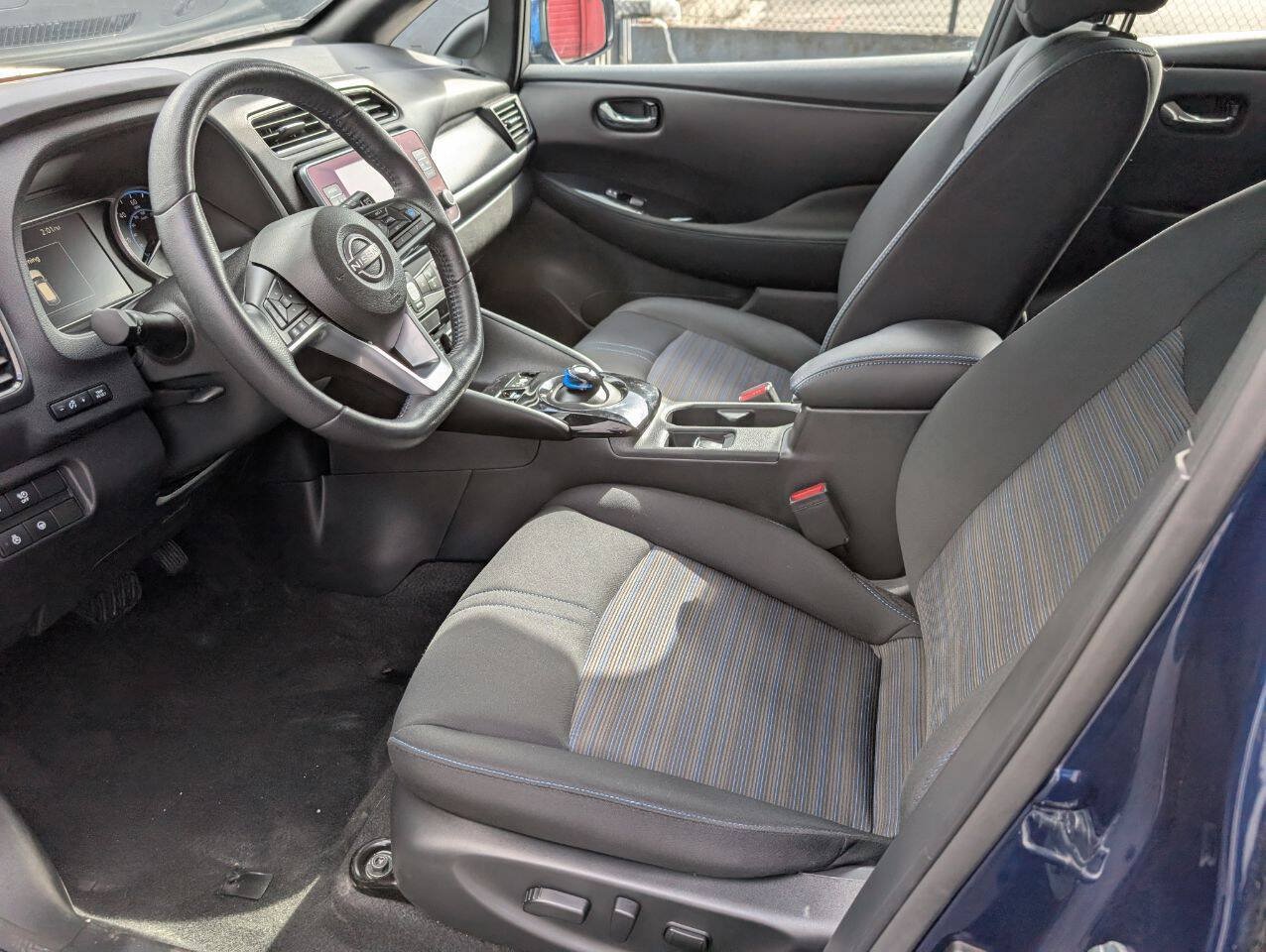 Used 2025 Nissan Leaf SV Plus FWD image 11