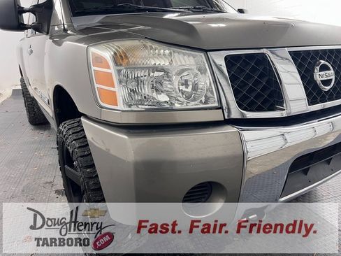 Used 2006 Nissan Titan SE image 8