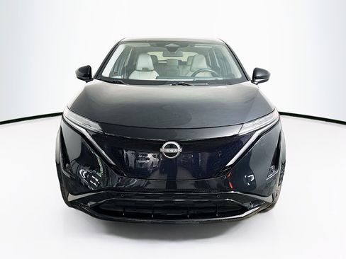Used 2023 Nissan Ariya FWD image 2