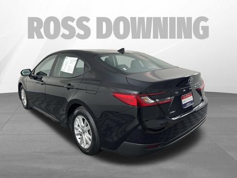 Used 2025 Toyota Camry LE FWD image 6