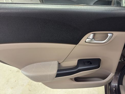 Used 2012 Honda Civic EX image 27