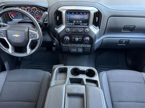 Used 2021 Chevrolet Silverado 1500 LT RWD image 14