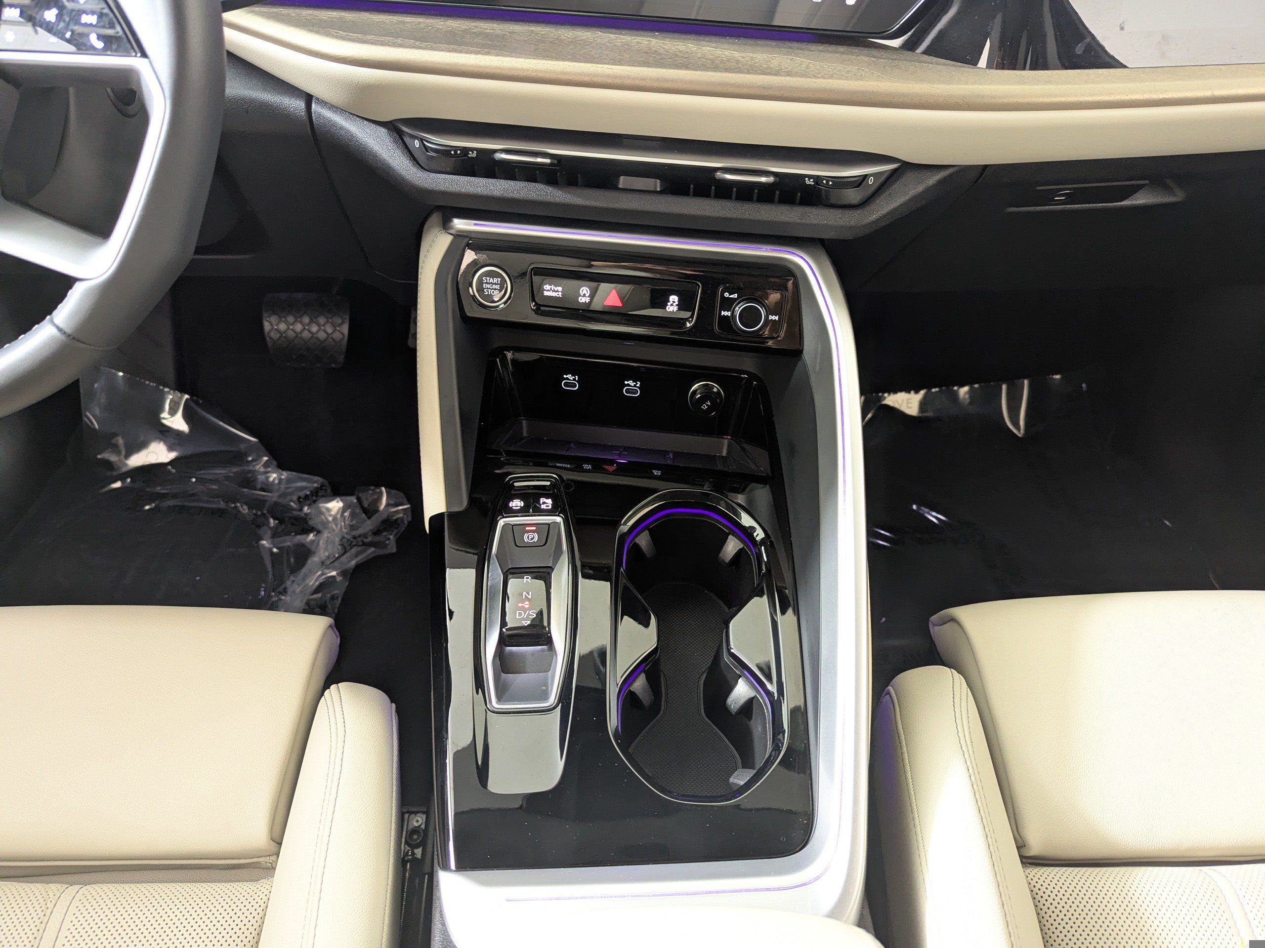 Certified 2025 Audi Q5 Premium w/ Premium Plus AWD/4WD image 18