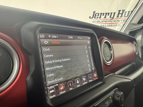 Used 2022 Jeep Wrangler Unlimited Rubicon AWD/4WD image 20