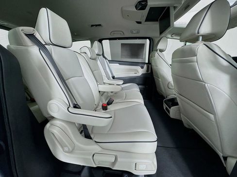 Used 2026 Honda Odyssey Touring image 38