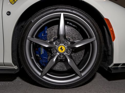Certified 2023 Ferrari F8 Tributo RWD image 39