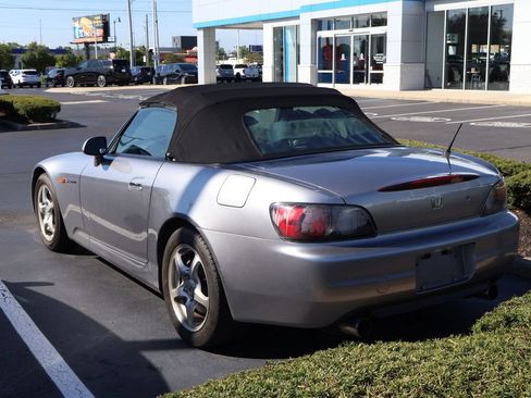 Used 2000 Honda S2000 image 11