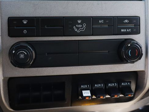 Used 2021 Ford F650 2WD Regular Cab Super Duty image 25