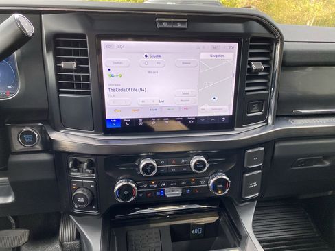 New 2026 Ford F250 Lariat w/ FX4 Off-Road Package image 9