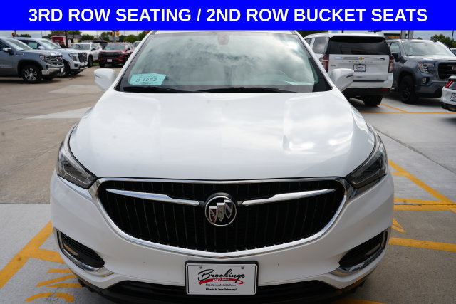 Used 2018 Buick Enclave Essence AWD/4WD image 5