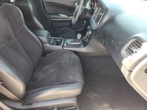 Used 2019 Dodge Charger R/T w/ Plus Group RWD image 15
