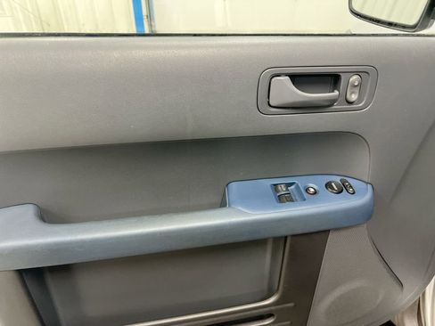 Used 2003 Honda Element EX image 19