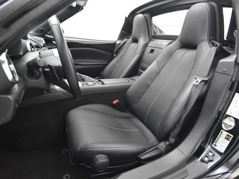 Certified 2025 MAZDA MX-5 Miata RF Grand Touring RWD image 25
