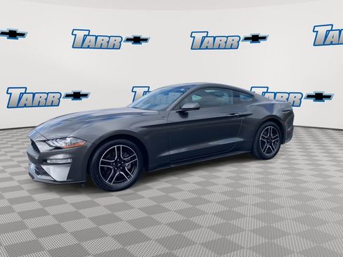 Used 2018 Ford Mustang Premium image 5