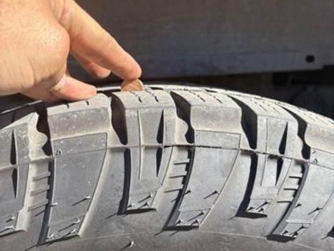 Certified 2022 Ford F350 XLT w/ XLT Premium Package image 18