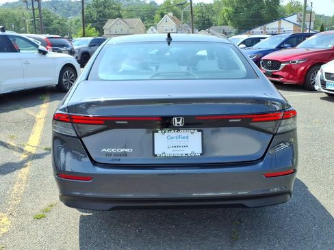 Used 2023 Honda Accord EX image 5