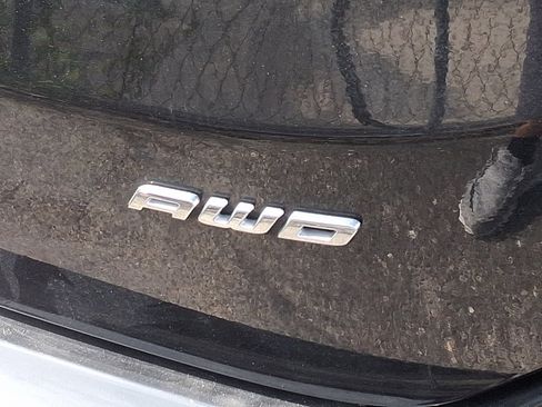 Used 2024 Ford Edge Titanium AWD/4WD image 4