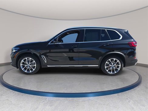 Used 2023 BMW X5 xDrive40i w/ Premium Package image 9