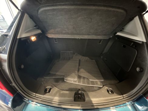 Used 2020 Chevrolet Trax Premier image 24