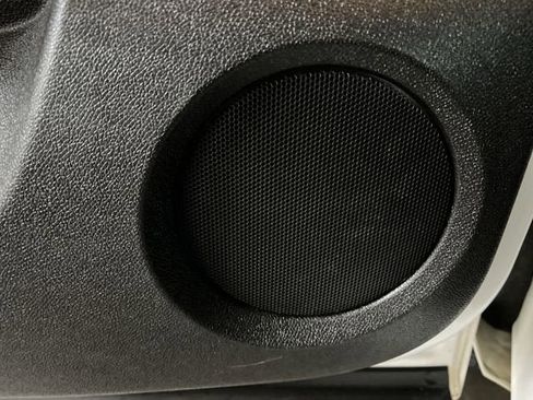 Used 2011 GMC Sierra 1500 SLE w/ Power Tech Package image 21